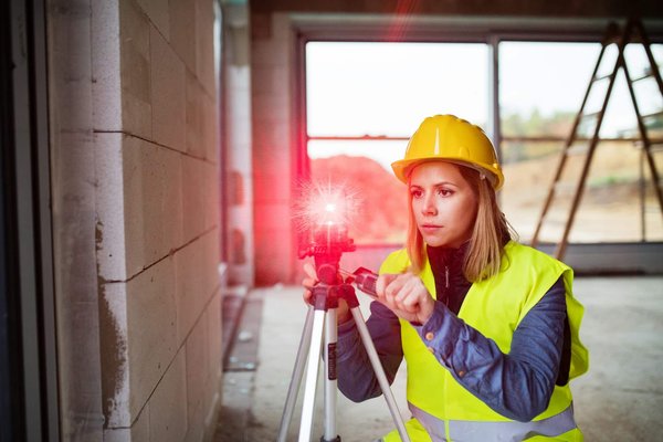 Laser rotatif : le guide complet sur cet outil